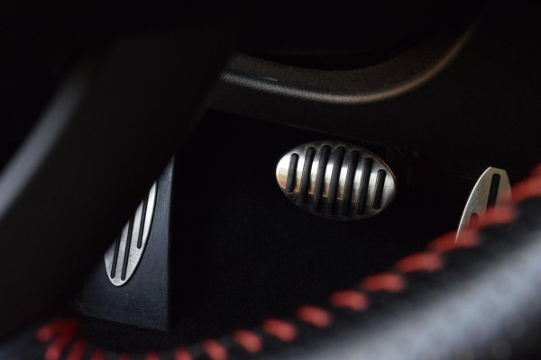 MINI 5-deurs 1.5 Cooper Chili Serious Business|JCW|