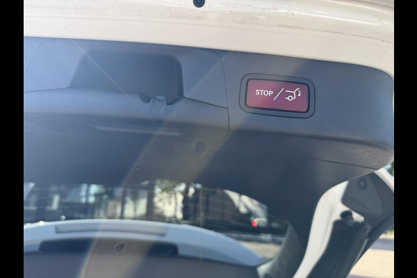 Mercedes-Benz B-Klasse 250 e Business Solution AMG Limited VAN: 30.900,- VOOR: 28.877,- UW WKVOORDEEL: 2.023-  | PANORAMA DAK | 360 CAMERA | SFEER VERLICHTING | ADAPTIEF CRUISE CONTROL | MEMORY OP STOEL | HEAD-UP DISPLAY | 12 MND BOVAG GARANTIE |