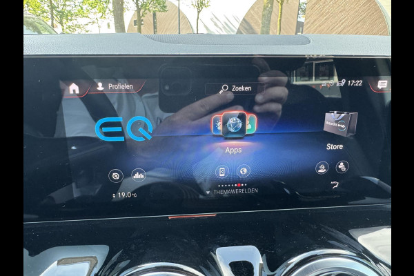 Mercedes-Benz B-Klasse 250 e Business Solution AMG Limited VAN: 30.900,- VOOR: 28.877,- UW WKVOORDEEL: 2.023-  | PANORAMA DAK | 360 CAMERA | SFEER VERLICHTING | ADAPTIEF CRUISE CONTROL | MEMORY OP STOEL | HEAD-UP DISPLAY | 12 MND BOVAG GARANTIE |