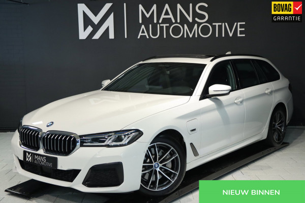 BMW 5 Serie Touring 530e M Sport / PANO / LASER / HUD / ACC / KEYLESS / CAMERA