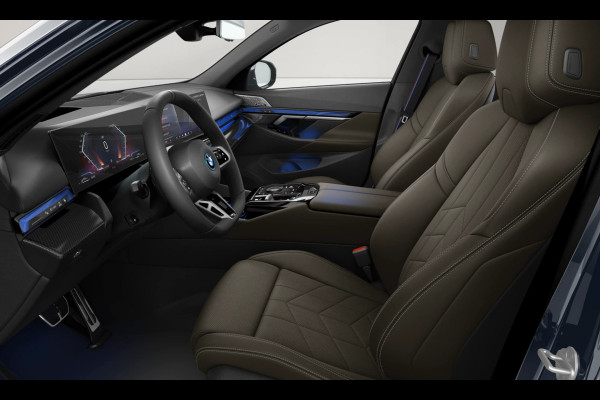 BMW 5 Serie Touring 550e xDrive - M-Sport Pro - Pano - Bowers & Wilkins - NP 111.000