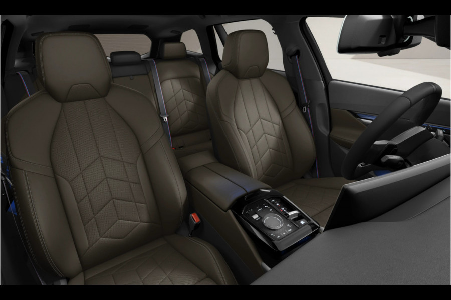 BMW 5 Serie Touring 550e xDrive - M-Sport Pro - Pano - Bowers & Wilkins - NP 111.000