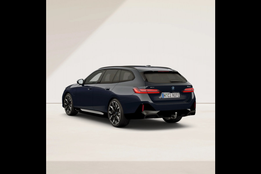BMW 5 Serie Touring 550e xDrive - M-Sport Pro - Pano - Bowers & Wilkins - NP 111.000