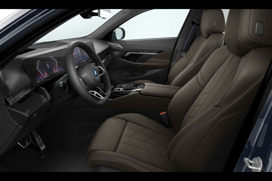 BMW 5 Serie Touring 550e xDrive - M-Sport Pro - Pano - Bowers & Wilkins - NP 111.000