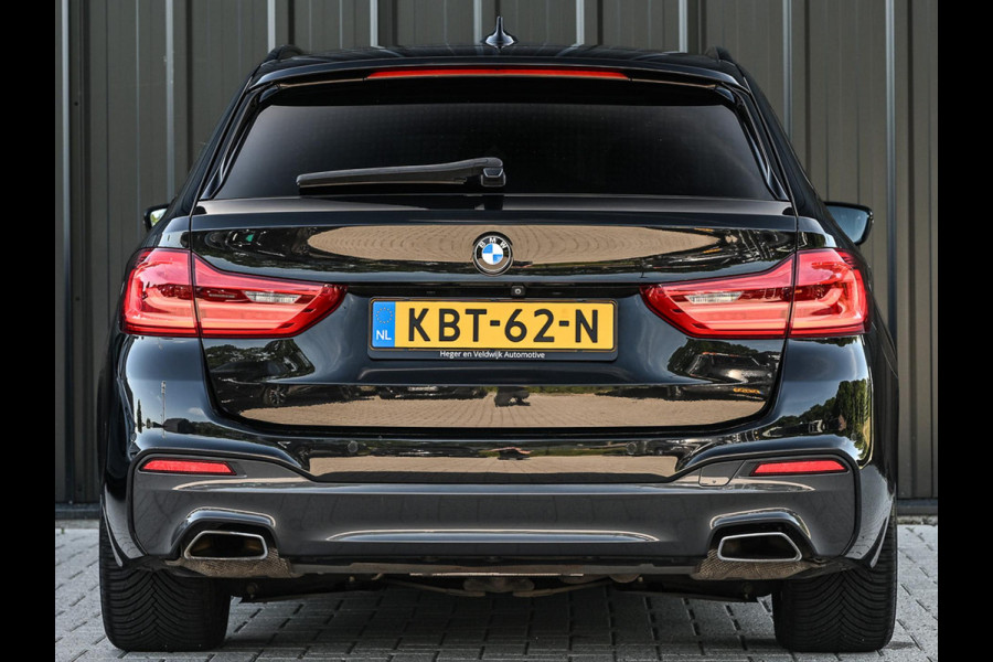 BMW 5 Serie Touring 530i xDrive High Executive | M-Sport | Panoramadak | Harman/Kardon | HUD | Active Cruise | 360 Camera | Stuur Verwarming | Ambiance Interieur | Stoelverwarming | Elektr. Verst. Stoel |