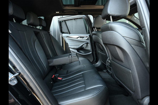 BMW 5 Serie Touring 530i xDrive High Executive | M-Sport | Panoramadak | Harman/Kardon | HUD | Active Cruise | 360 Camera | Stuur Verwarming | Ambiance Interieur | Stoelverwarming | Elektr. Verst. Stoel |