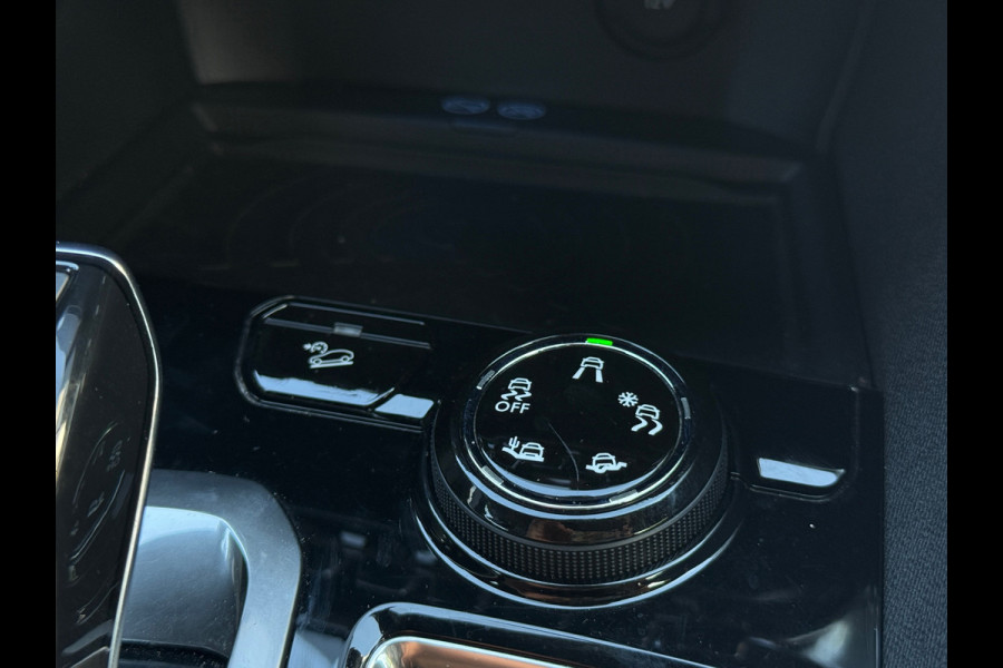 Peugeot 5008 1.6 e-THP GT-Line/ LEDER / SCHUIFDAK / AUTOMAAT