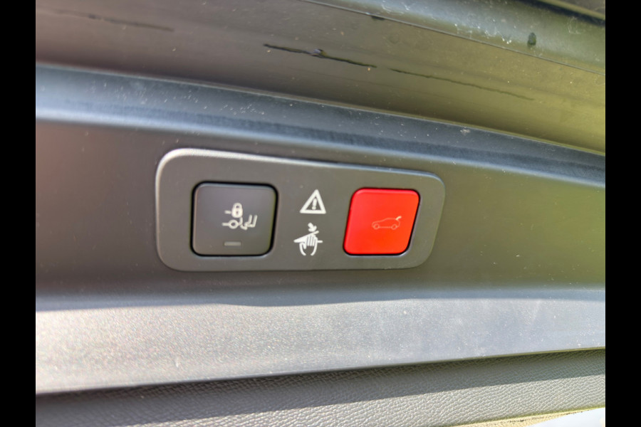 Peugeot 5008 1.6 e-THP GT-Line/ LEDER / SCHUIFDAK / AUTOMAAT
