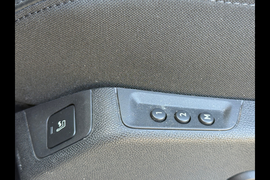 Peugeot 5008 1.6 e-THP GT-Line/ LEDER / SCHUIFDAK / AUTOMAAT