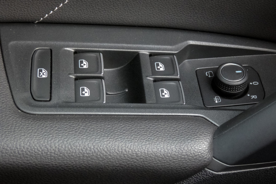 Volkswagen Tiguan 1.4 TSI eHybrid R-Line Business+