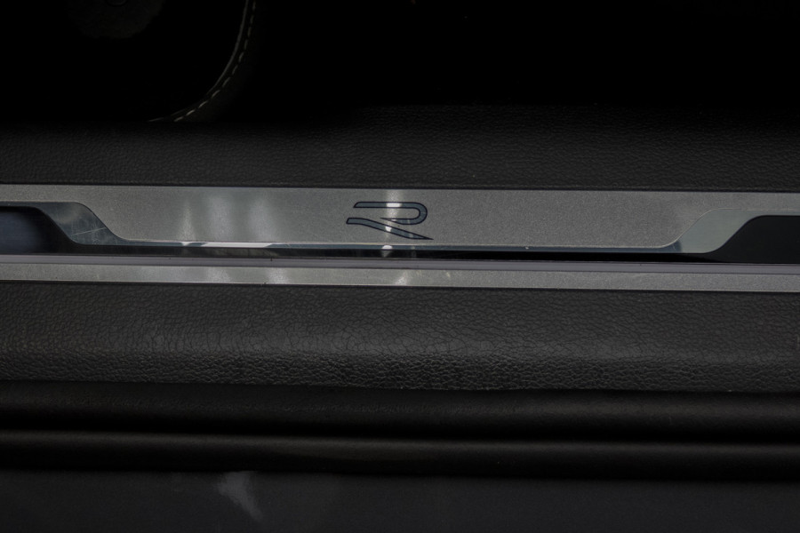 Volkswagen Tiguan 1.4 TSI eHybrid R-Line Business+