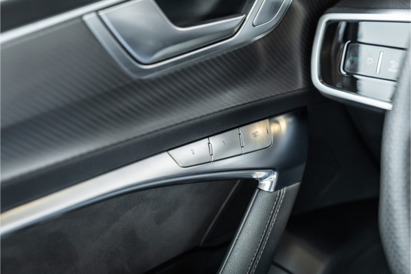 Audi RS7 Sportback 4.0 TFSI quattro - RS Dynamic + | Panorama | B&O | Carbon | Stoelkoeling