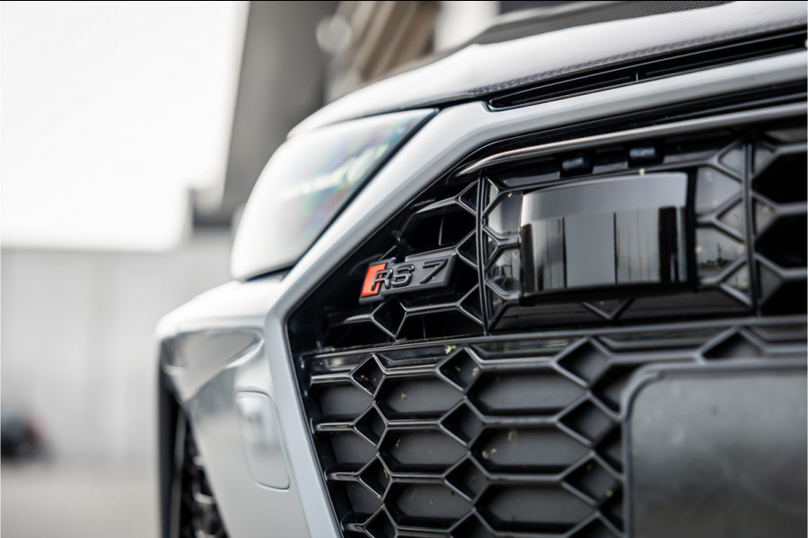 Audi RS7 Sportback 4.0 TFSI quattro - RS Dynamic + | Panorama | B&O | Carbon | Stoelkoeling