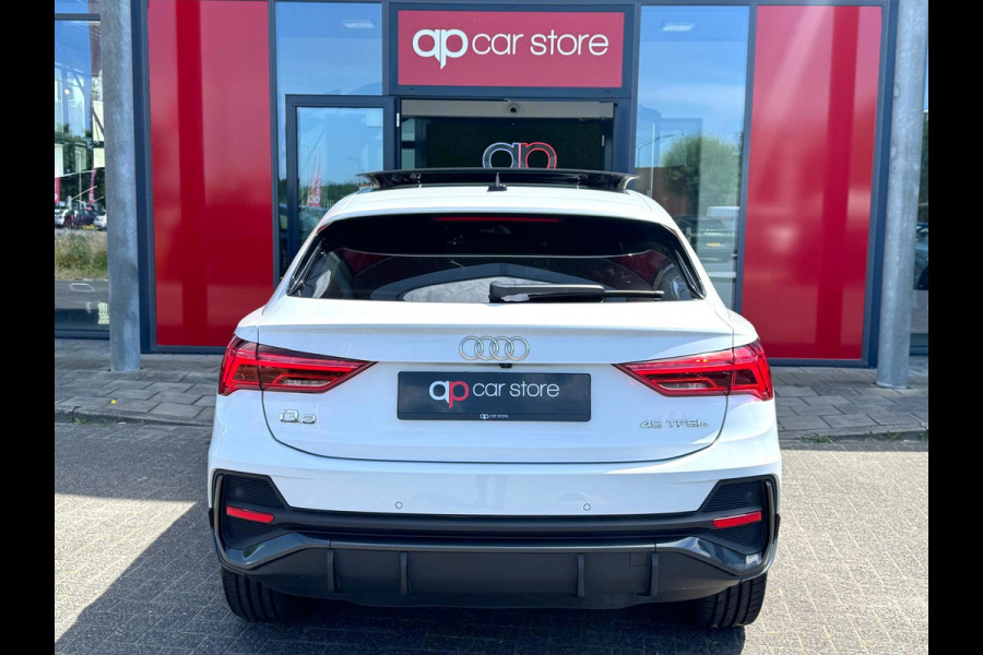 Audi Q3 Sportback 45 TFSI e S Edition | Panorama | Camera | Parksens | Adaptive Cruise | Matrix LED | Leder |