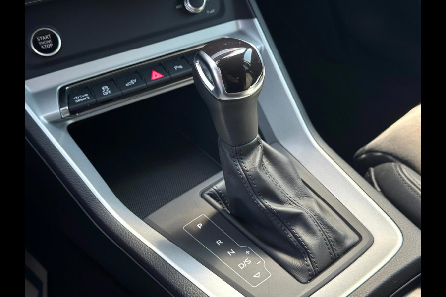 Audi Q3 Sportback 45 TFSI e S Edition | Panorama | Camera | Parksens | Adaptive Cruise | Matrix LED | Leder |