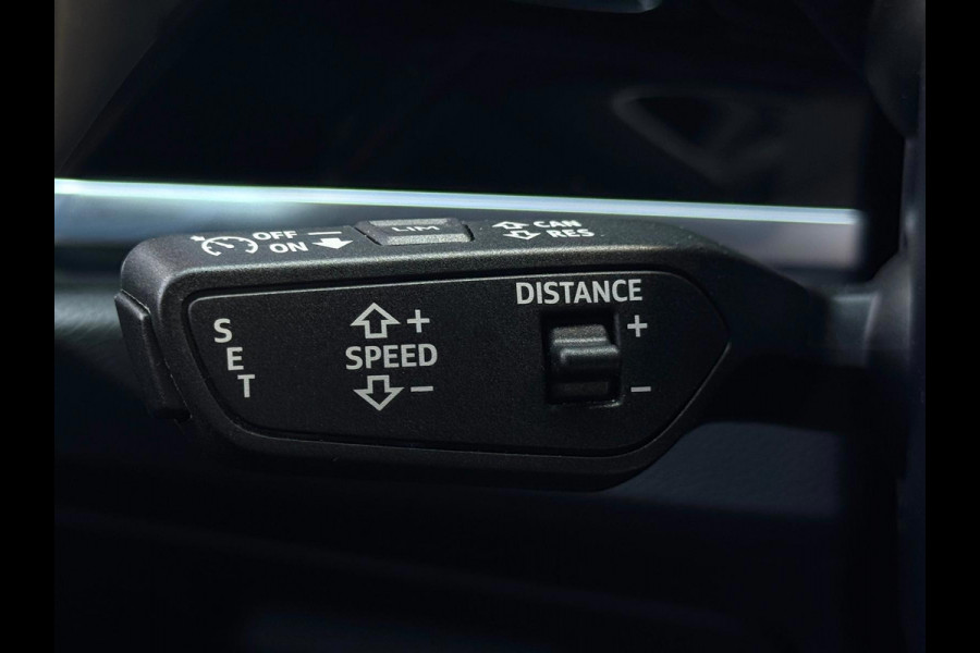 Audi Q3 Sportback 45 TFSI e S Edition | Panorama | Camera | Parksens | Adaptive Cruise | Matrix LED | Leder |