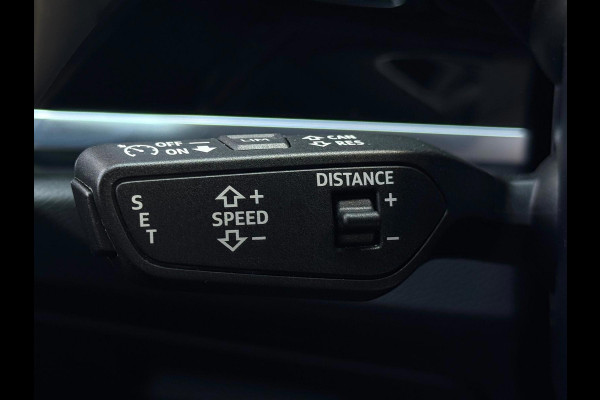 Audi Q3 Sportback 45 TFSI e S Edition | Panorama | Camera | Parksens | Adaptive Cruise | Matrix LED | Leder |