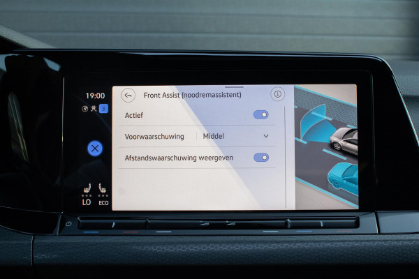 Volkswagen Golf 1.4 eHybrid GTE PANO IQ LIGHTS CAMERA HUD PARKEERASSISTENT STOELVERWARMING