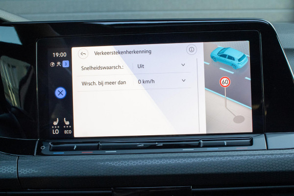Volkswagen Golf 1.4 eHybrid GTE PANO IQ LIGHTS CAMERA HUD PARKEERASSISTENT STOELVERWARMING