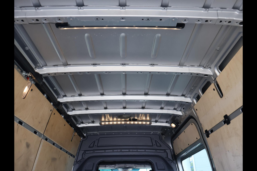 Mercedes-Benz Sprinter 317 1.9 CDI L2H2 RWD + 3500 KG TREKHAAK | NAVIGATIE | APPLE CARPLAY | CAMERA
