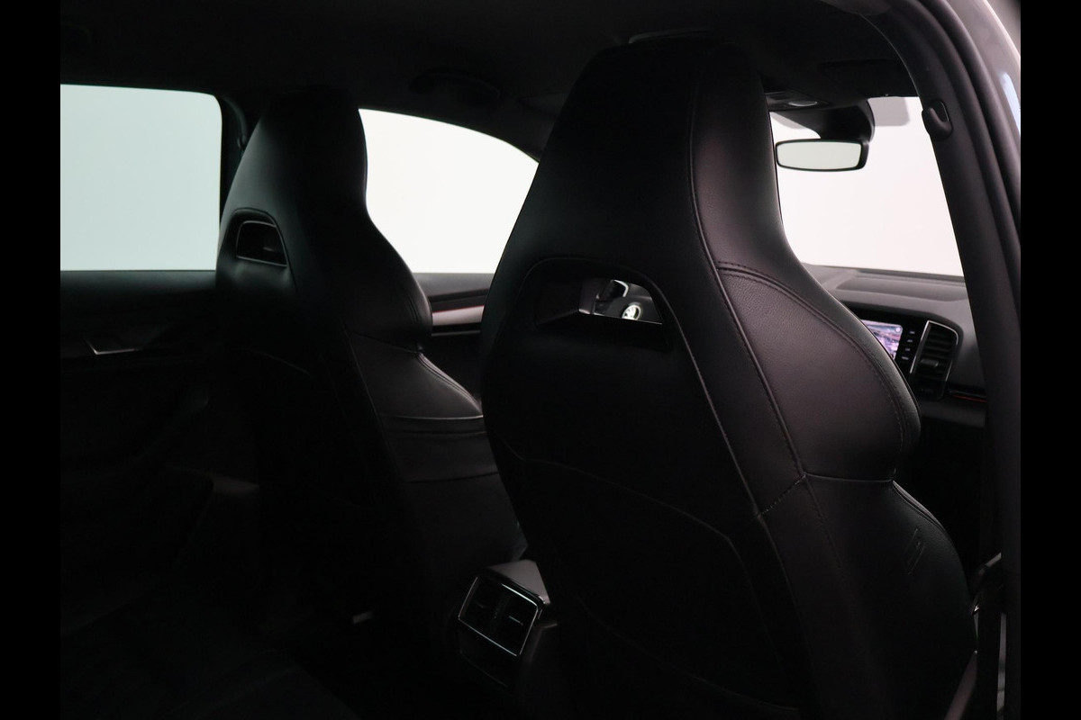 Škoda Karoq 1.5 TSI ACT SPORTLINE + WEGKL. TREKHAAK | VOL LEDER | ADAPTIVE CRUISE | CANTON | CAMERA