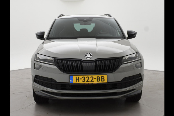 Škoda Karoq 1.5 TSI ACT SPORTLINE + WEGKL. TREKHAAK | VOL LEDER | ADAPTIVE CRUISE | CANTON | CAMERA