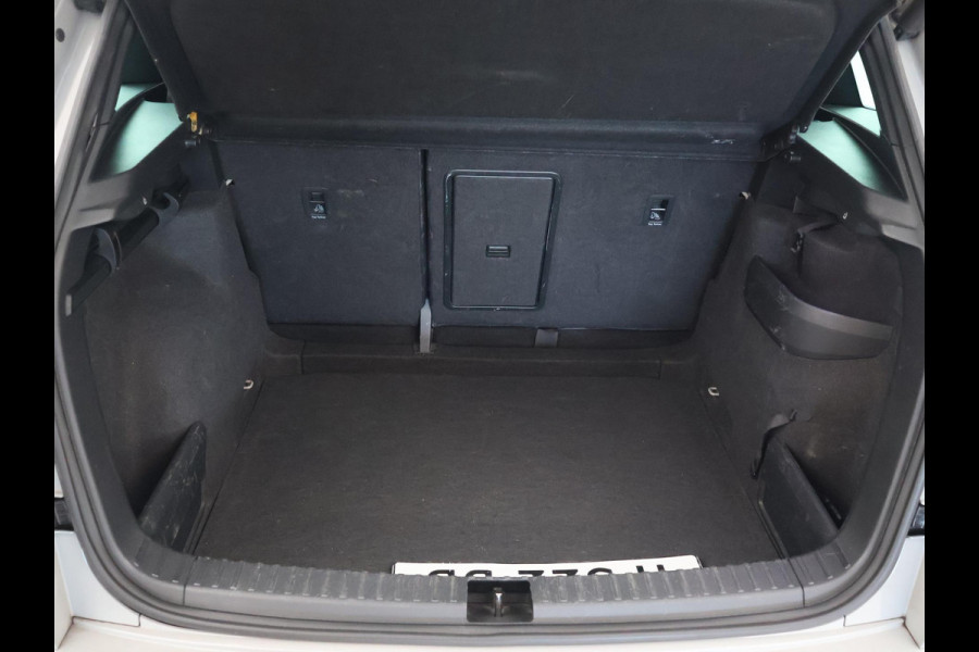 Škoda Karoq 1.5 TSI ACT SPORTLINE + WEGKL. TREKHAAK | VOL LEDER | ADAPTIVE CRUISE | CANTON | CAMERA