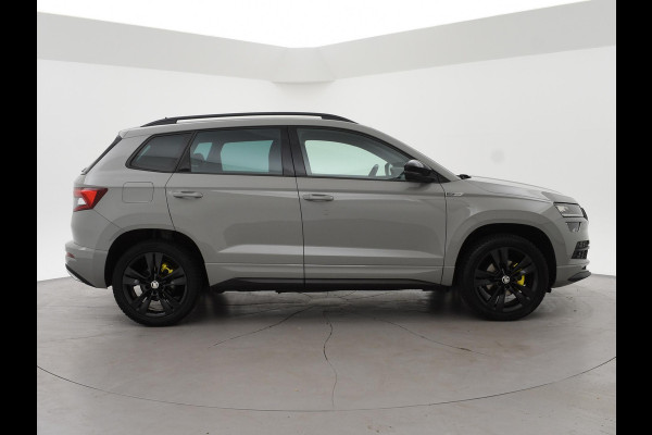 Škoda Karoq 1.5 TSI ACT SPORTLINE + WEGKL. TREKHAAK | VOL LEDER | ADAPTIVE CRUISE | CANTON | CAMERA