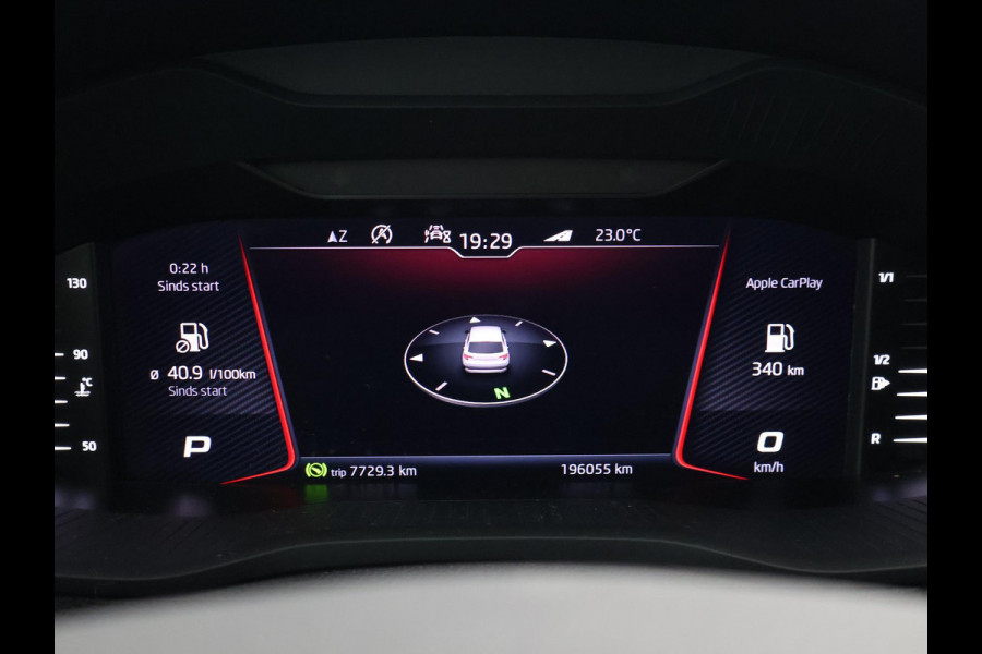 Škoda Karoq 1.5 TSI ACT SPORTLINE + WEGKL. TREKHAAK | VOL LEDER | ADAPTIVE CRUISE | CANTON | CAMERA