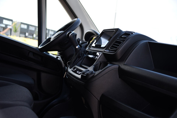 Fiat Ducato 35 2.2 MultiJet L2H2 PB Edition Camera, Cruise, Carplay, 180pk, LED, Automaat, Trekhaak, Clima, Standkachel, multimedia, Uniek!