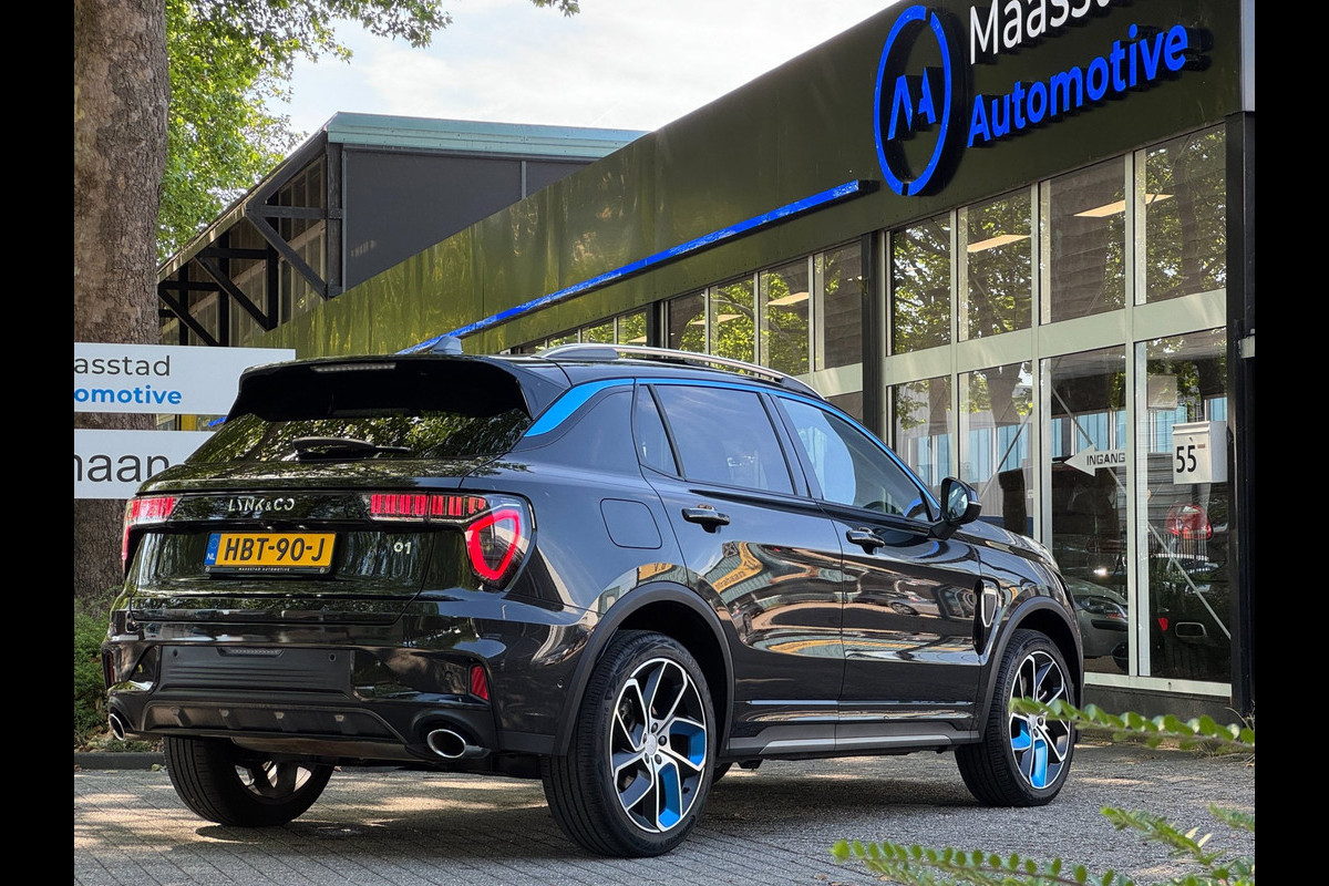 Lynk & Co 01 1.5 Plug-in Hybrid Infinity 360Cam lage kms zwart