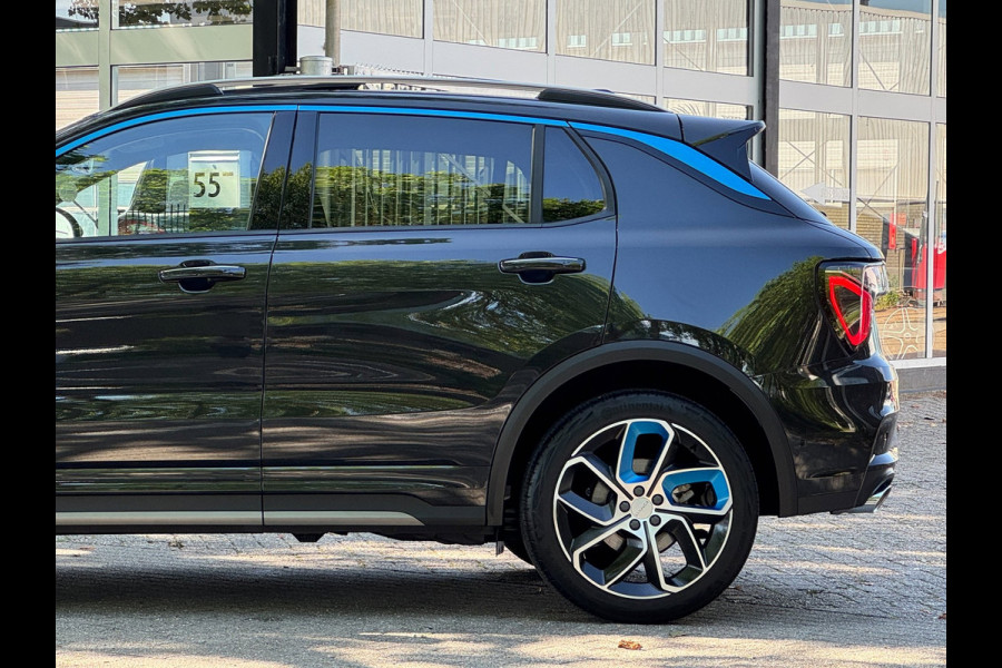 Lynk & Co 01 1.5 Plug-in Hybrid Infinity 360Cam lage kms zwart