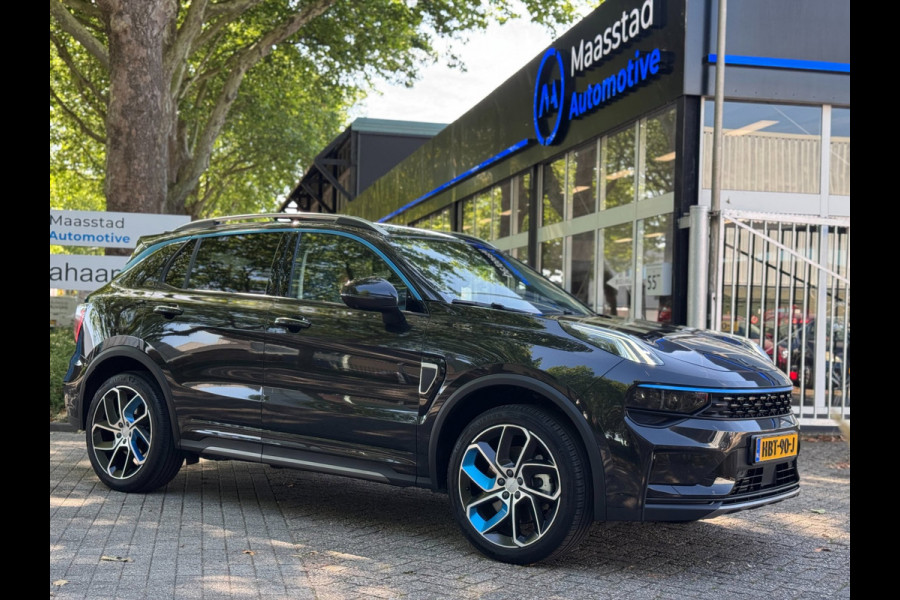 Lynk & Co 01 1.5 Plug-in Hybrid Infinity 360Cam lage kms zwart
