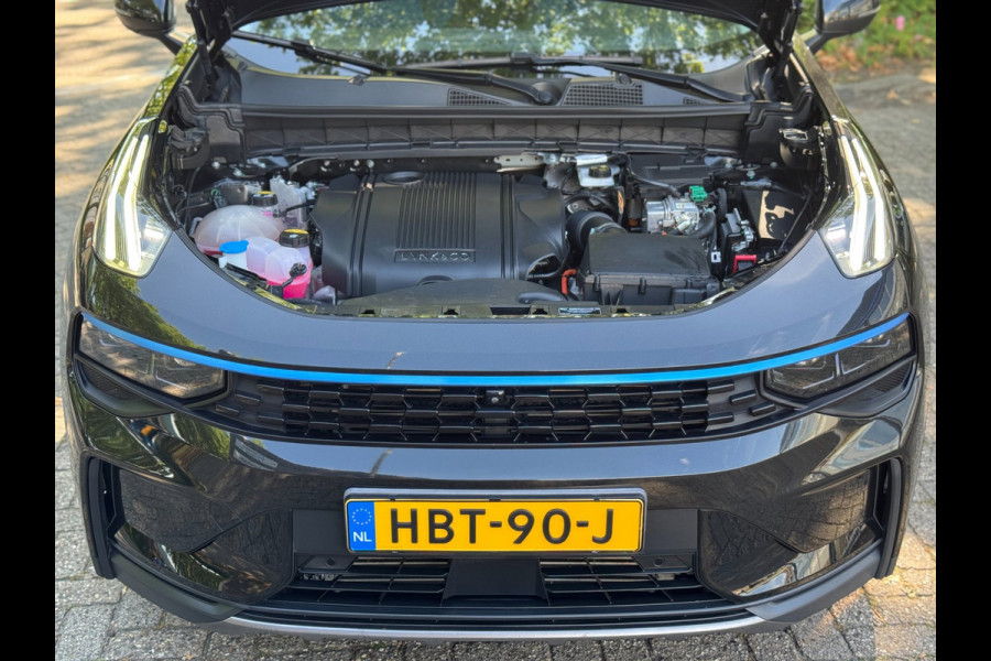 Lynk & Co 01 1.5 Plug-in Hybrid Infinity 360Cam lage kms zwart