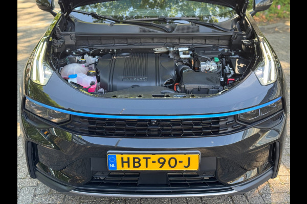 Lynk & Co 01 1.5 Plug-in Hybrid Infinity 360Cam lage kms zwart