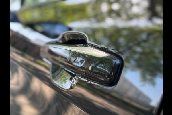 Lynk & Co 01 1.5 Plug-in Hybrid Infinity 360Cam lage kms zwart