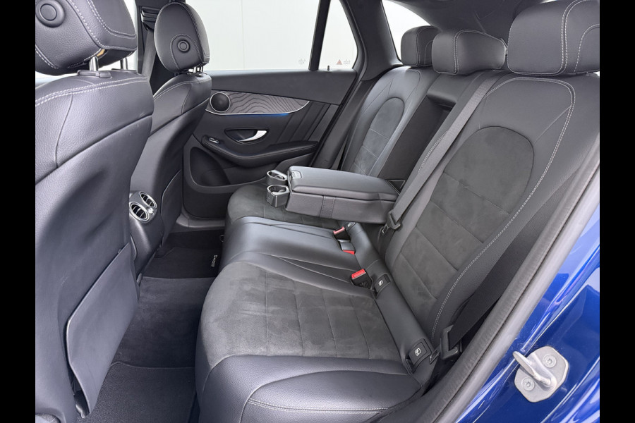 Mercedes-Benz GLC 220 d 4MATIC AMG line | Trekhaak Comand