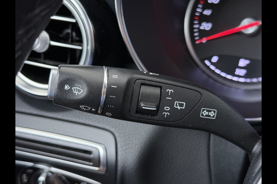 Mercedes-Benz GLC 220 d 4MATIC AMG line | Trekhaak Comand