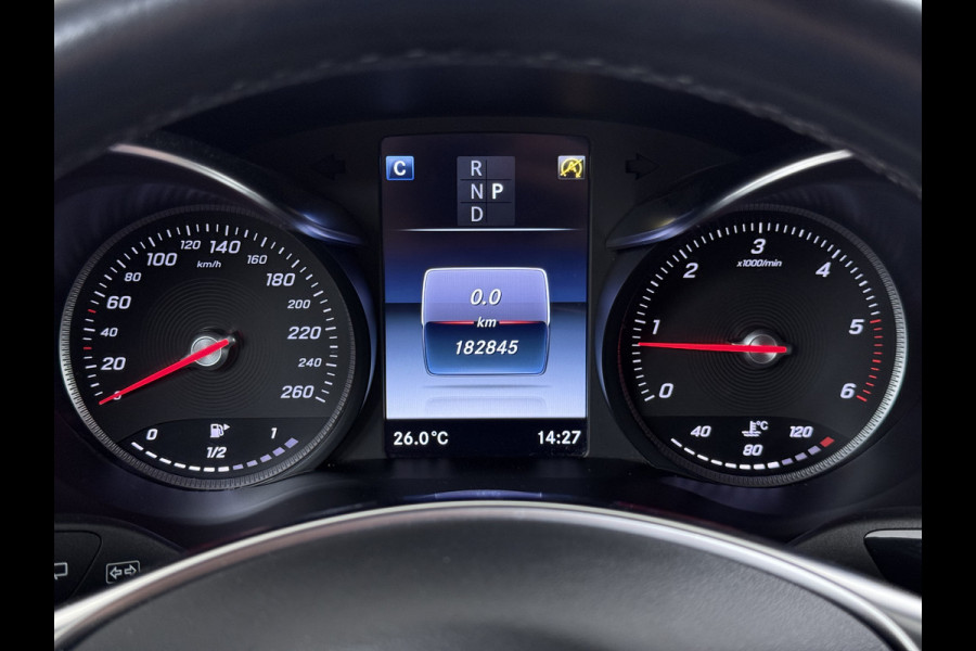Mercedes-Benz GLC 220 d 4MATIC AMG line | Trekhaak Comand