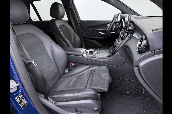 Mercedes-Benz GLC 220 d 4MATIC AMG line | Trekhaak Comand