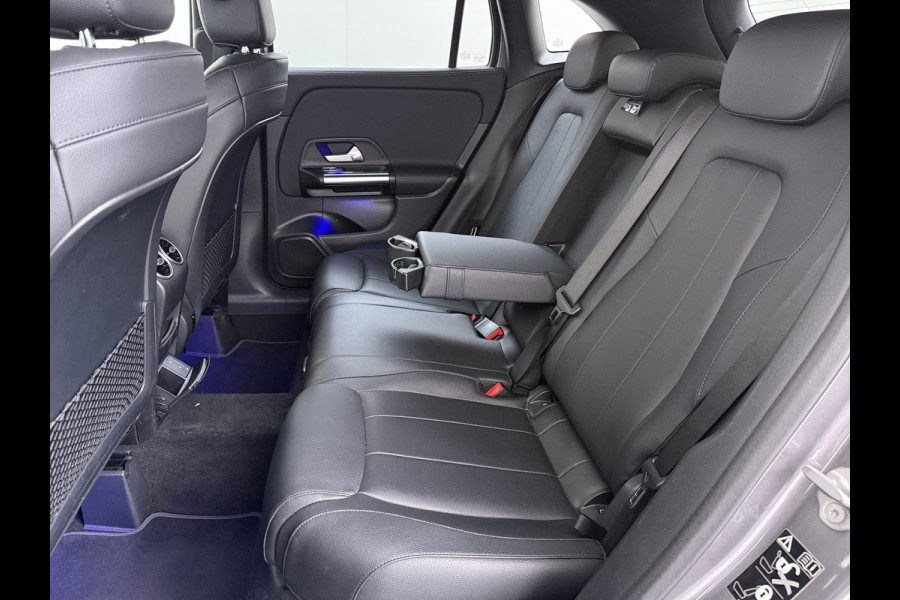 Mercedes-Benz GLA 200 Luxury | Sfeer LED