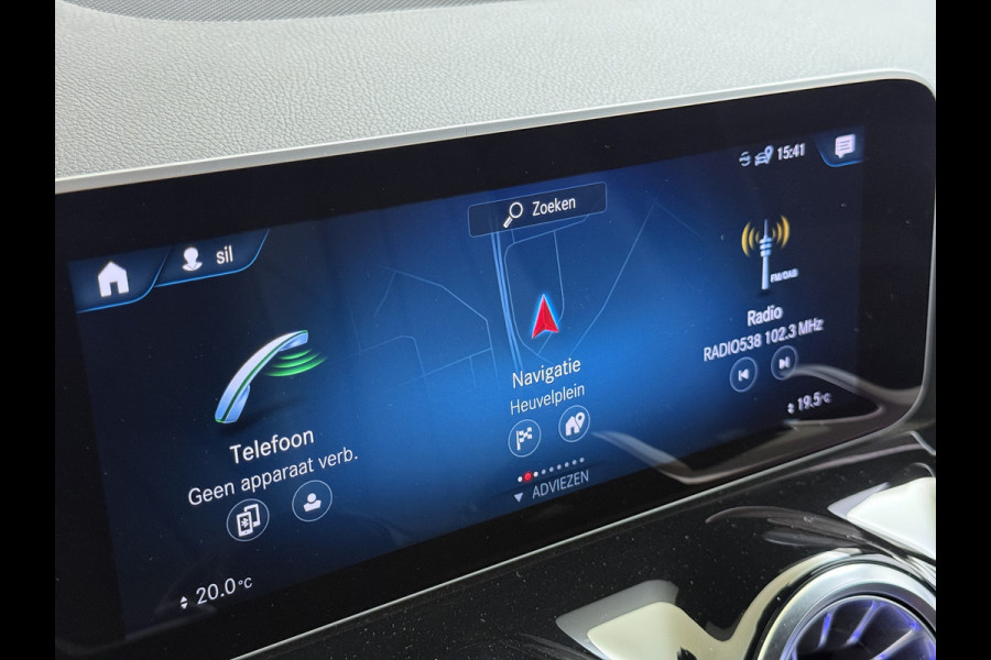 Mercedes-Benz GLA 200 Luxury | Sfeer LED