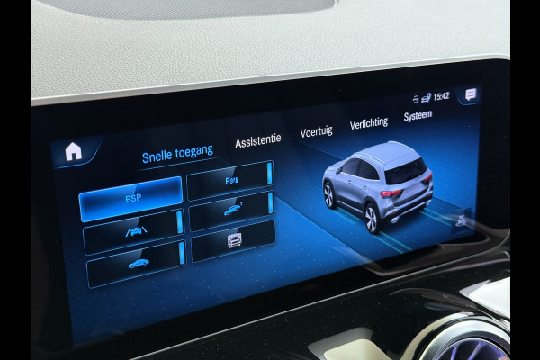 Mercedes-Benz GLA 200 Luxury | Sfeer LED