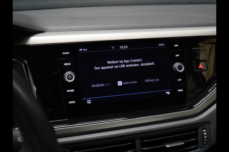 Volkswagen Polo 1.0 TSI Comfortline Business [APPLE CARPLAY, ANDROID, ADAPTIVE CRUISE, DRIVING MODE SELECTION, PDC V+A, CLIMATE CONTROL, NIEUWSTAAT]