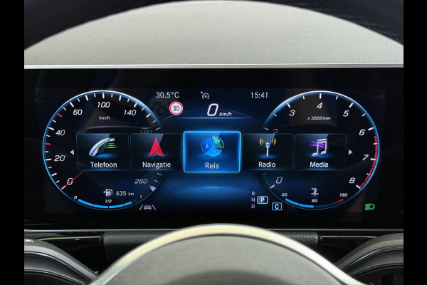 Mercedes-Benz GLA 200 Luxury | Sfeer LED