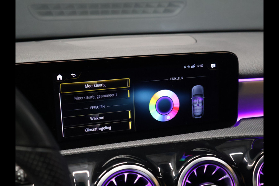 Mercedes-Benz A-Klasse 180 AMG Sport [SCHUIFKANTELDAK, SFEERVERLICHTING, APPLE CARPLAY, ANDROID, SPORTSTOELEN, STOELVERWARMING, CAMERA, PDC V+A, CRUISE, CLIMATE, NIEUWSTAAT]