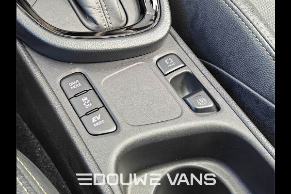 Toyota Yaris Cross Hybrid FWD Adventure Panorama Carplay