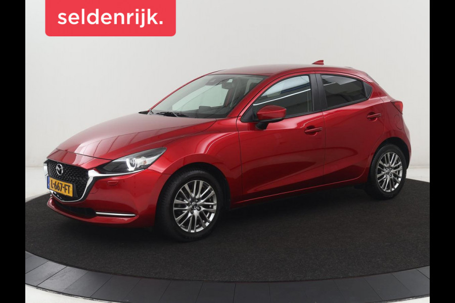 Mazda 2 1.5 Skyactiv-G Luxury | Stoel & stuurverwarming | Carplay | Parkeerhulp | Climate control | Side Assist | Cruise control | Bluetooth | 16'' velgen | DAB | Getint glas | Keyless start