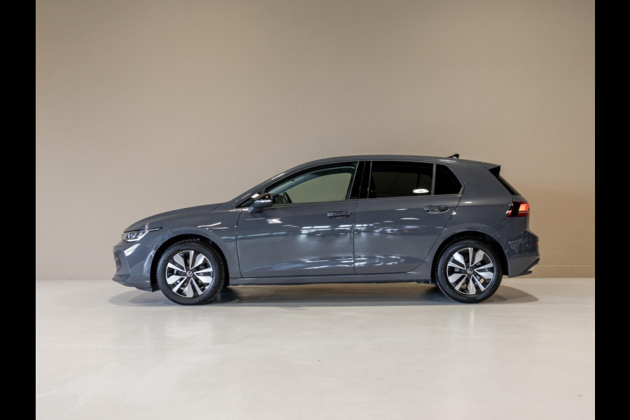 Volkswagen Golf 1.5 TSI / 116pk / Stoelverwarming / Navigatie / Adaptieve cruise control / Apple carplay / Airco