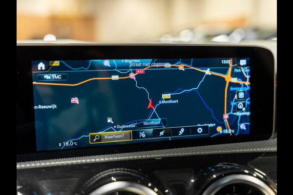 Mercedes-Benz A-Klasse A200 AMG Limousine, Wide Screen, Navi, Voll Led, Camera, 19" AMG Velgen, PDC, Volledig Onderhouden